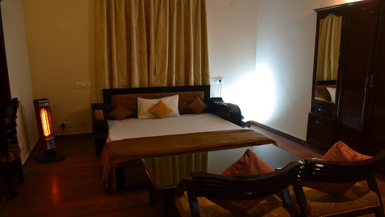 Oyo 19024 Majestic Oak Bush Otel Mussoorie Dış mekan fotoğraf