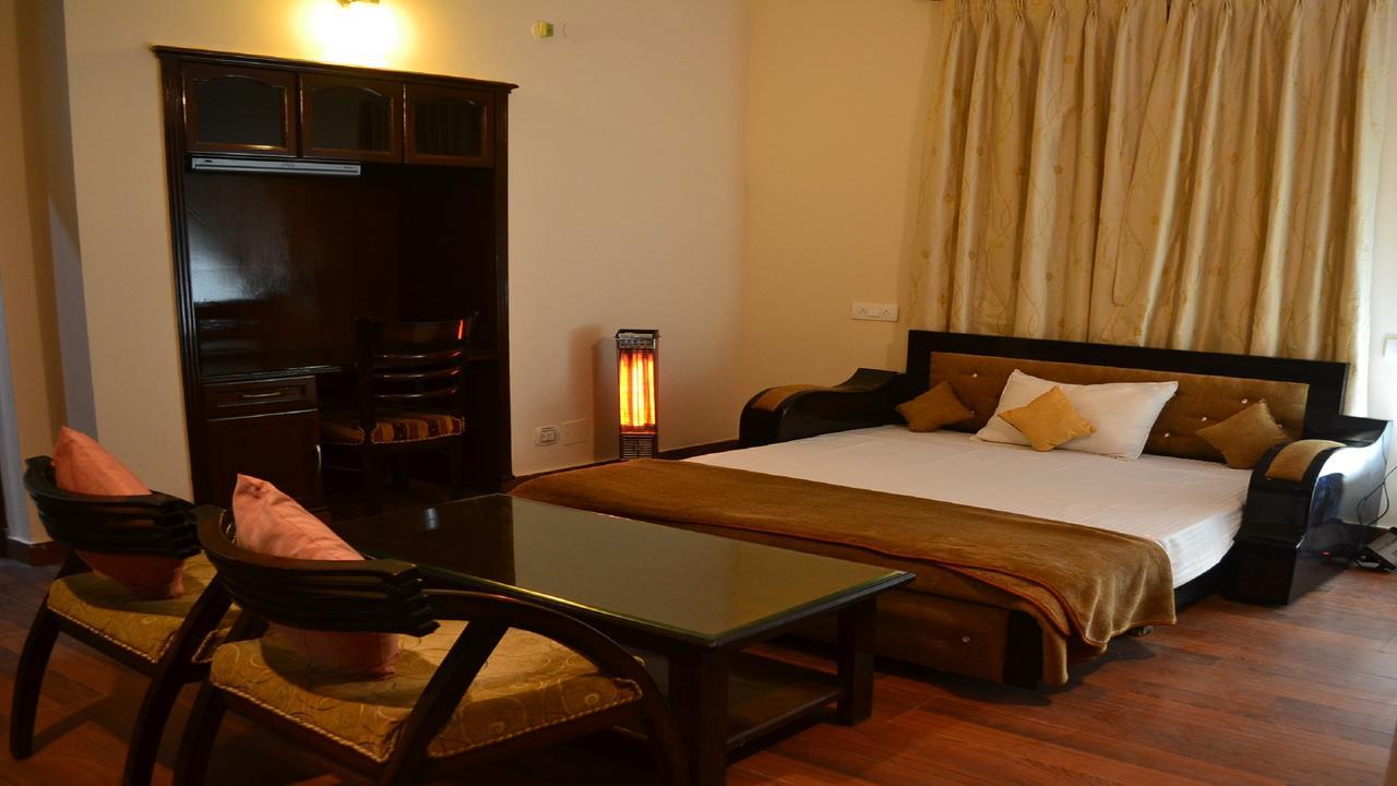 Oyo 19024 Majestic Oak Bush Otel Mussoorie Dış mekan fotoğraf